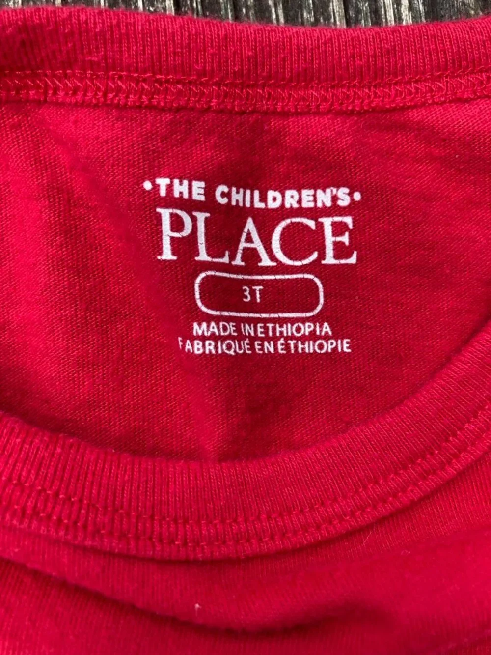 The Children’s Place Red Dino Christmas Tee – 3T